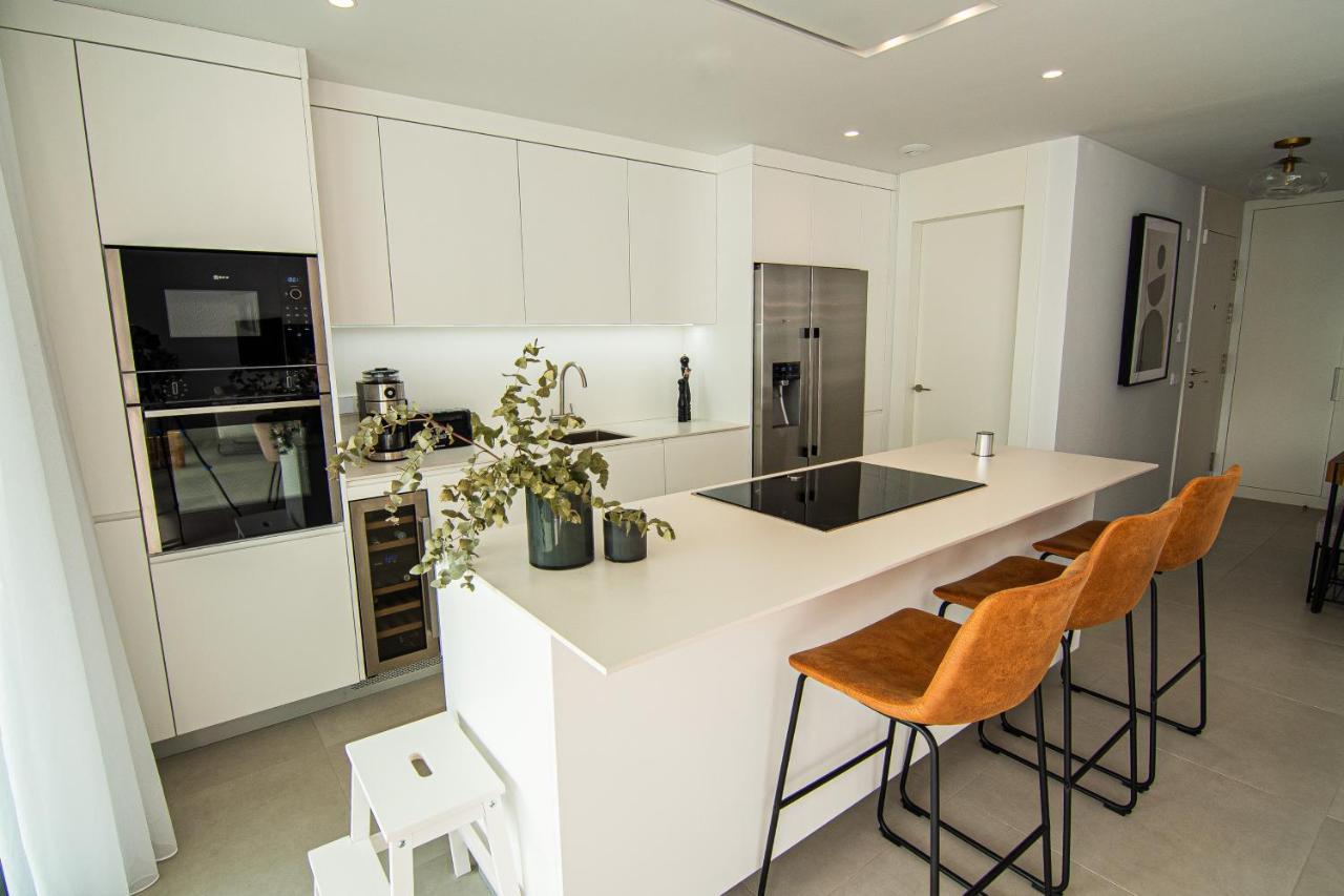 Mara's Higueron West - Like A House - 246 Square Meters Of Private Terrace & Garden - Morning And Evening Sun Leilighet